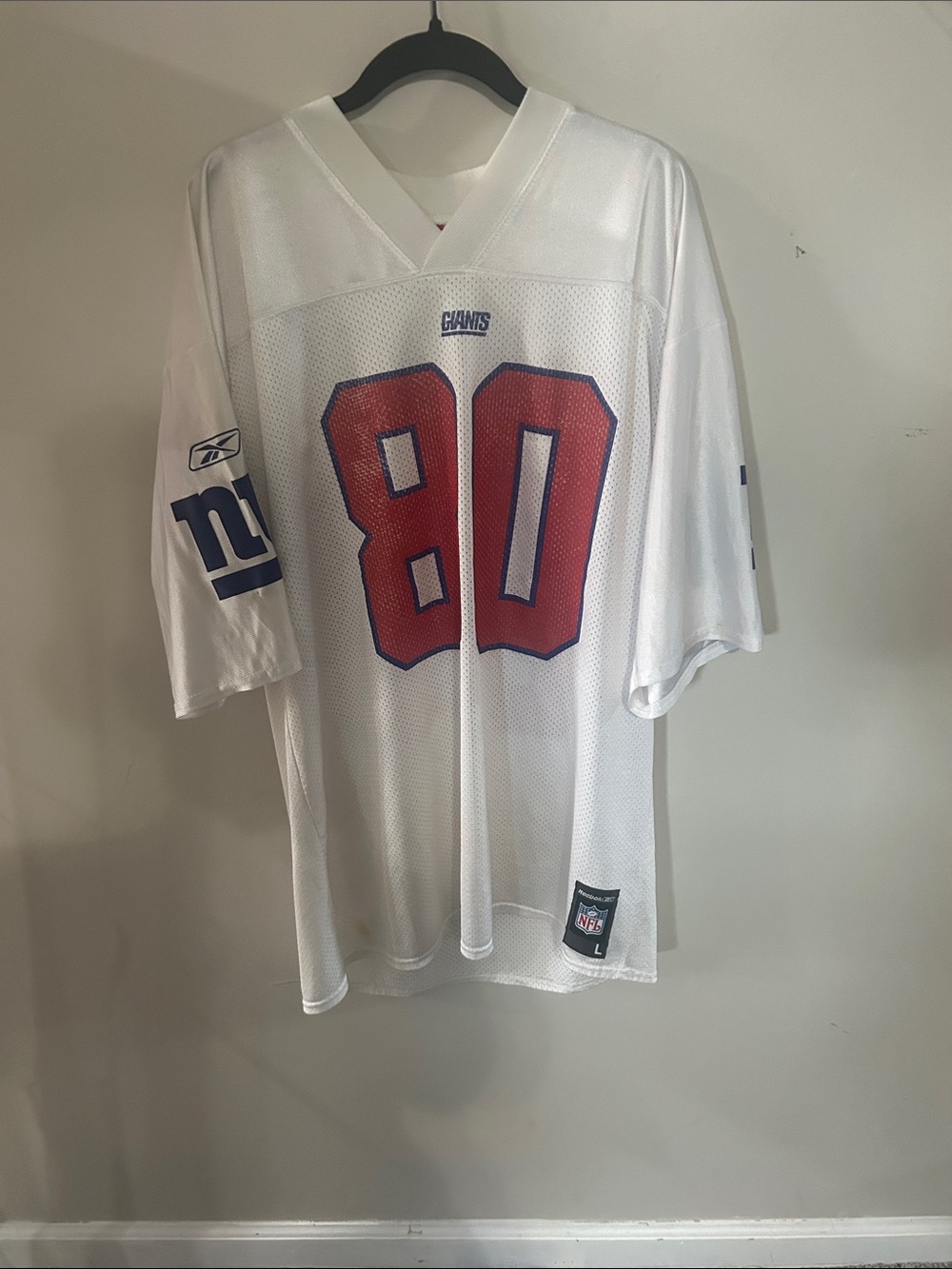 NFL White Jersey with Red NFL Shield Tag. New York Giants #80 SHOCKEY